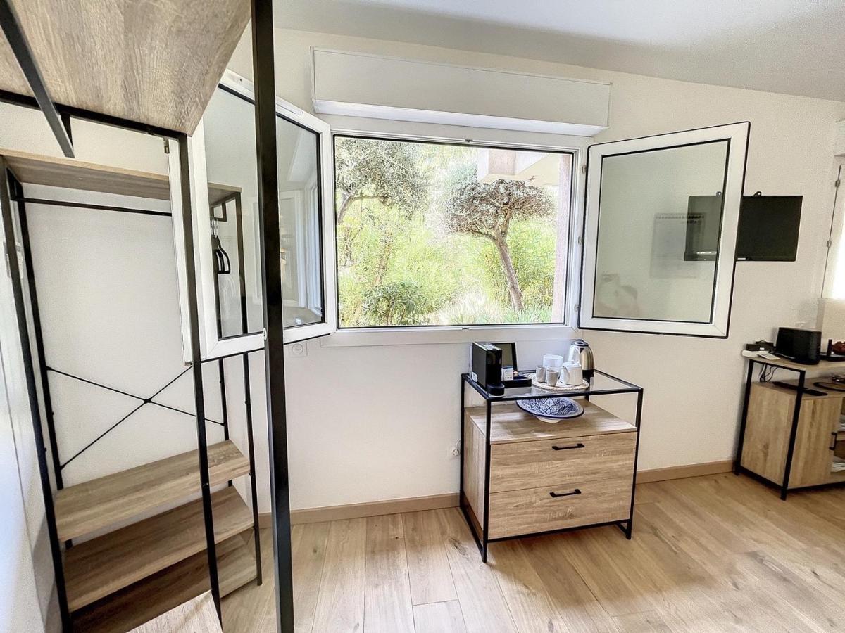 Appartement Cosy Au Centre De Cannes Esterno foto